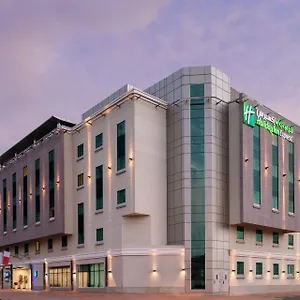 https://holiday-inn-express-dubai-safa-park.dubaihotelsoffers.com