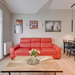 https://la-rose-luxury-neptun-park.sopothotels.com