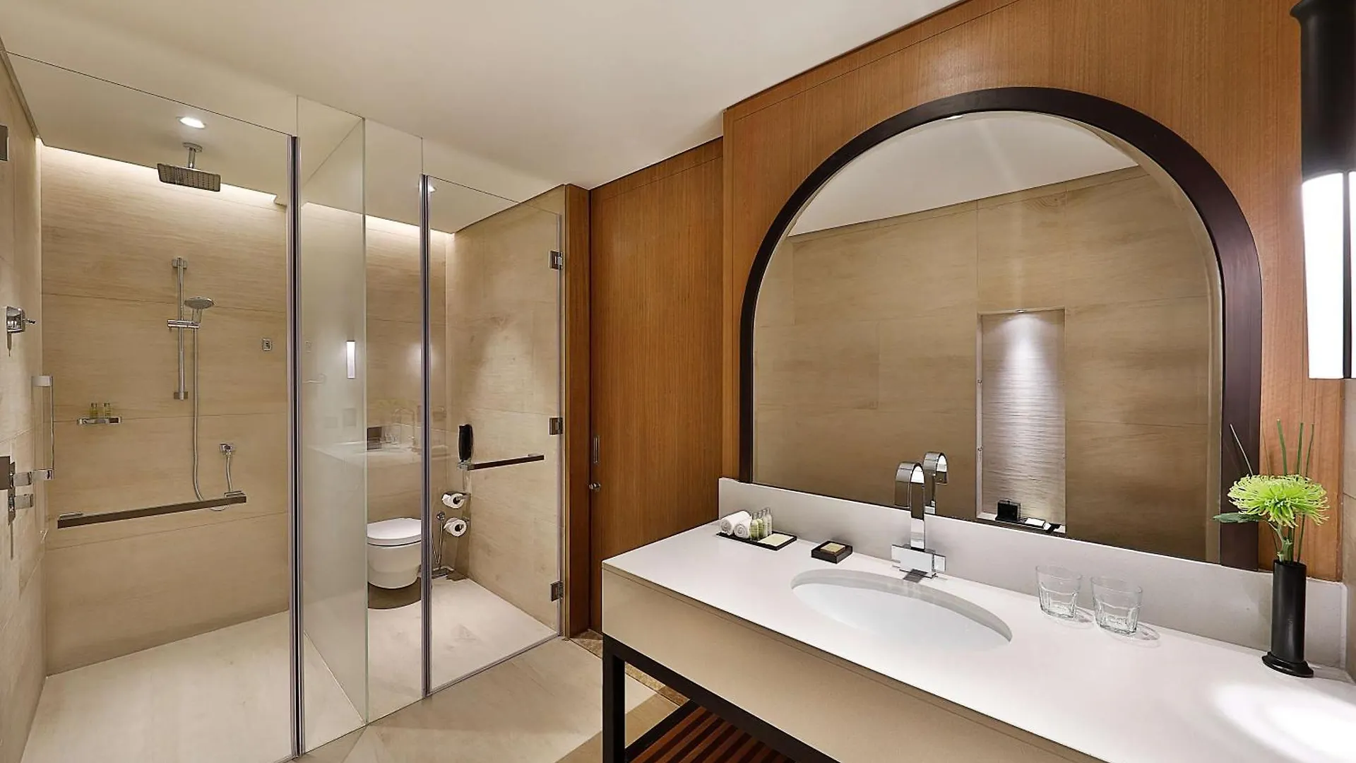 Hotel Doubletree By Hilton Dubai - Business Bay